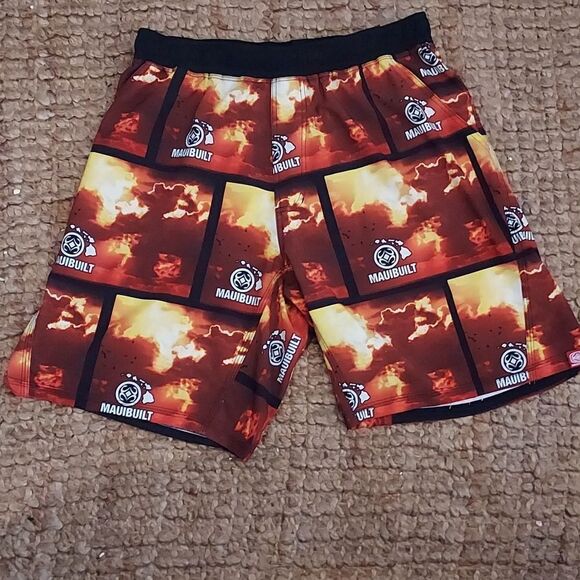 Mauibuilt Board Shorts XL - Picture 1 of 8